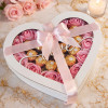 Подарунковий бокс Heart of Love  Біле серце з Ferrero Rocher та рожевими трояндами